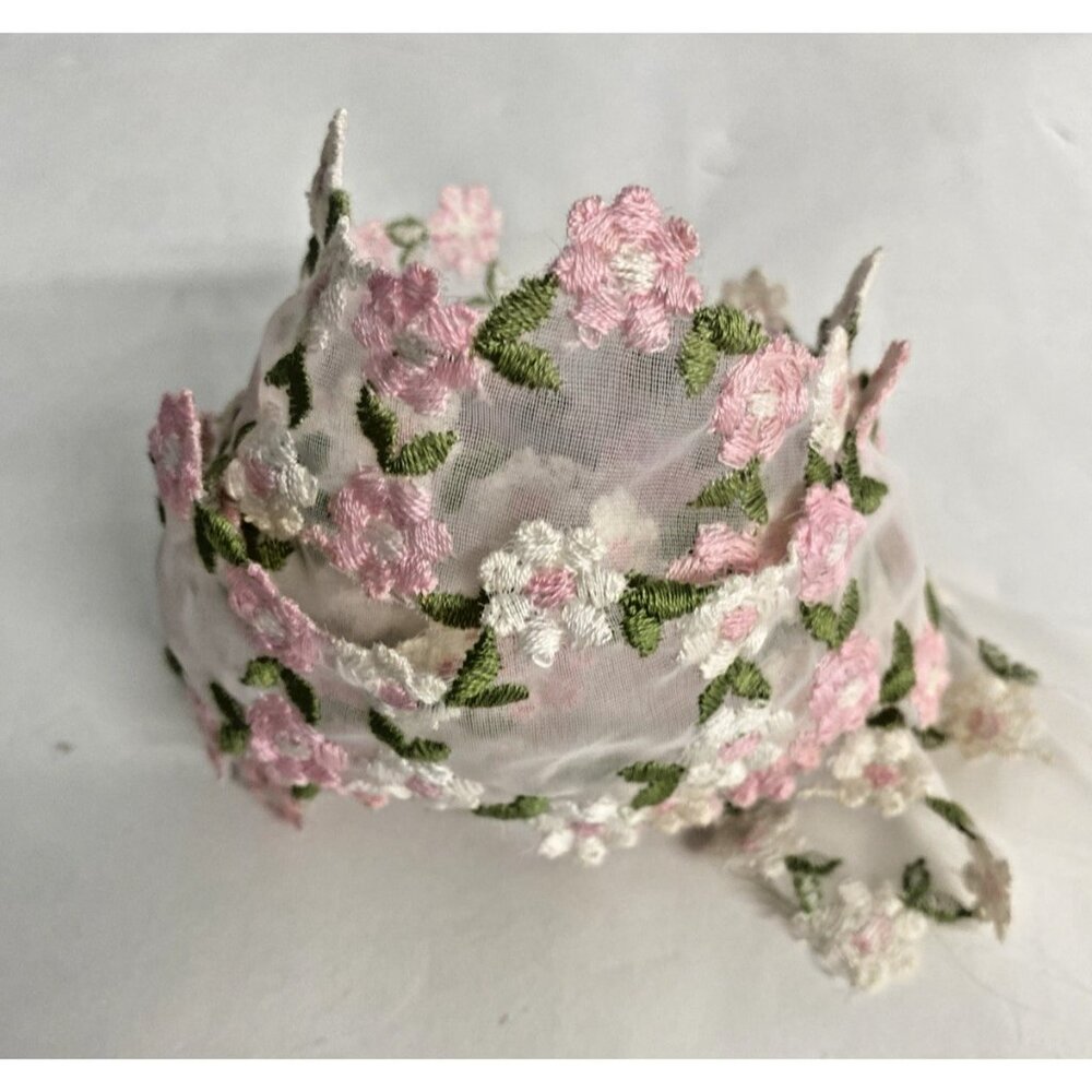 Vintage Embroidered Floral Ribbon Mesh White Pink Flowers 2in x 57in Trim Sewing - Picture 4 of 9